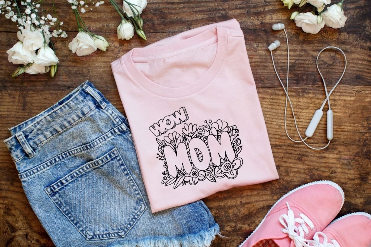 Wow Mom T-Shirt Design for Mother