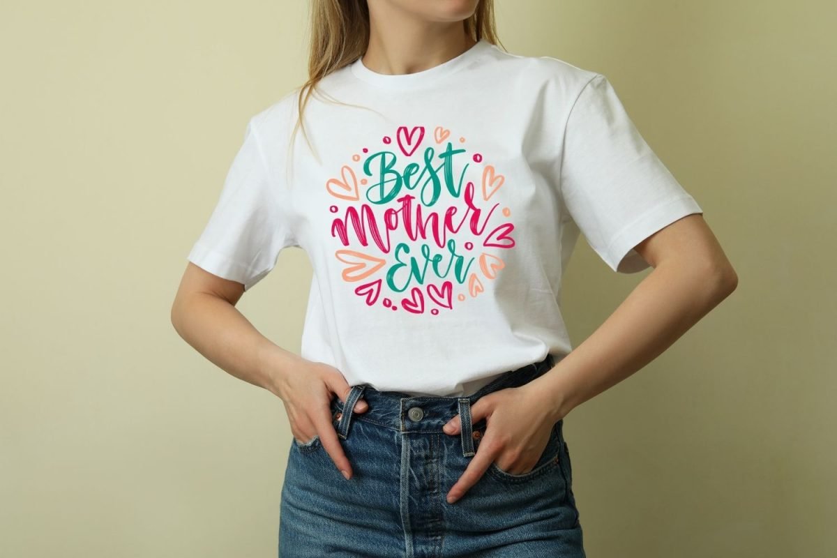 Mom T-shirt Design