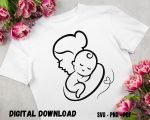 Cute Baby with Mom T-shirt Print